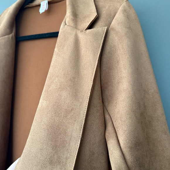 Faux Suede Brown Jacket w/Pockets - Picture 6 of 12